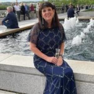 Meet your Posher, Mitzi